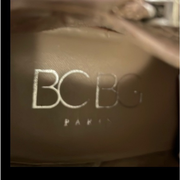 BCBG Paris Suede Taupe Wedge Bootie Size 9.5B - Picture 11 of 12